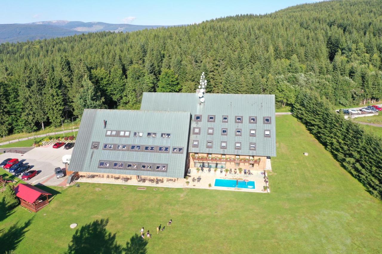 Hotel Zaly Apartmany Benecko Exterior photo